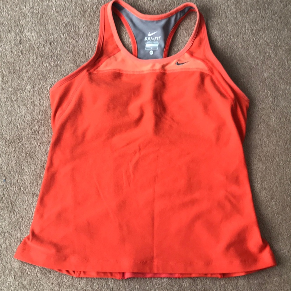 Nike workout top